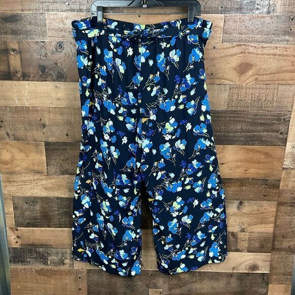 Halogen Crop Pants Wide Leg Black Blue White Floral Elastic Waist Belt 1X - Picture 13 of 14